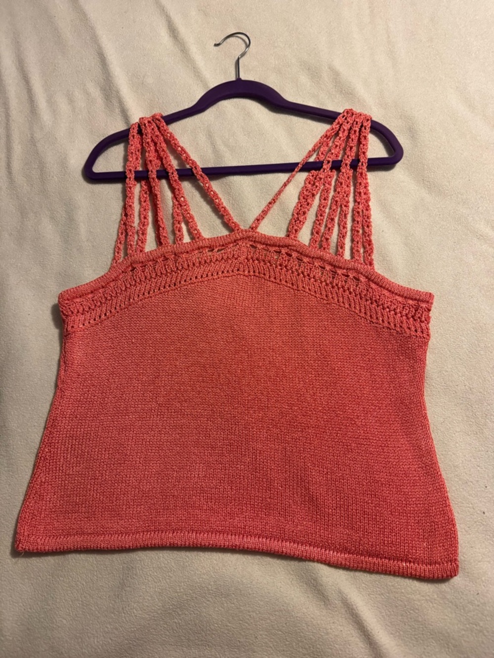 ☀️Eve  Mendes  for New York & Company Coral Crochet-Back Knit Tank☀️